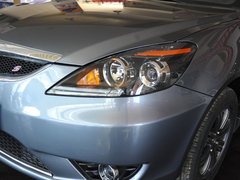 2010款 三厢 1.5L 手动 运动版