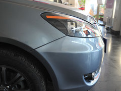 2010款 三厢 1.5L 手动 运动版