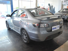 2010款 三厢 1.5L 手动 运动版