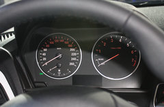 2011款 120i 2.0L 双门轿跑车