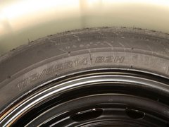 2011款 马自达2劲翔 1.5 MT 炫动时尚版