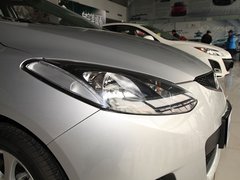 2011款 马自达2劲翔 1.5 MT 炫动时尚版