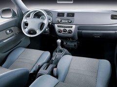 2011款 1.3L 手动 至尊型