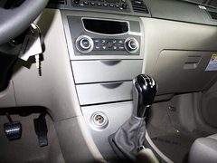 2011款 1.5L 手动 基本型