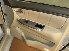2011款 1.5L 手动 标准型