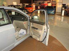 2011款 1.5L 手动 标准型