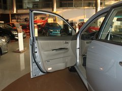 2011款 1.5L 手动 标准型