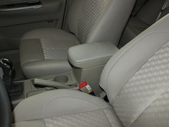 2011款 1.5L 手动 标准型