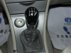 2011款 1.5L 手动 标准型