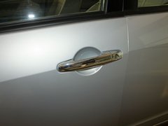 2011款 1.5L 手动 标准型