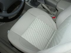 2011款 1.8L 手动 标准型