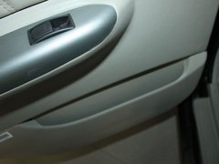 2011款 1.8L 手动 标准型