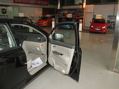 2011款 1.8L 手动 标准型