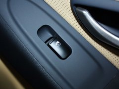 2011款 2.4L 豪华版
