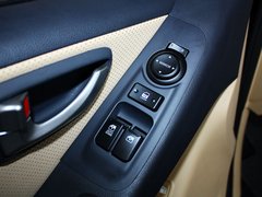 2011款 2.4L 豪华版