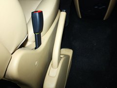 2011款 2.4L 豪华版