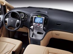 2011款 2.4L 领航版