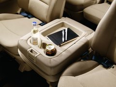 2011款 2.4L 领航版