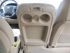 2011款 2.4L 领航版