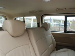2011款 2.4L 领航版