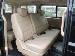 2011款 2.4L 领航版