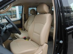 2011款 2.4L 领航版