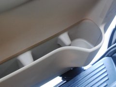 2011款 2.4L 领航版