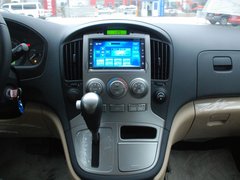 2011款 2.4L 领航版