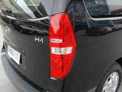 2011款 2.4L 领航版