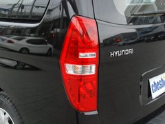 2011款 2.4L 领航版