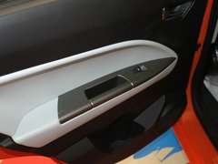 2011款 1.5L 手动 尚酷版