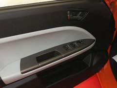 2011款 1.5L 手动 尚酷版