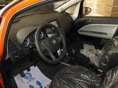 2011款 1.5L 手动 尚酷版
