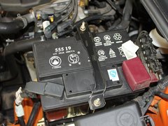 2011款 1.5L 手动 尚酷版
