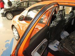 2011款 1.5L 手动 尚酷版