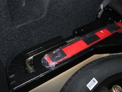 2011款 1.5L 手动 尚酷版