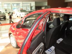 2011款 1.5L 手动 尚酷版