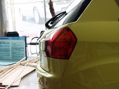 2011款 1.5L 手动 炫酷版B型