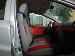 2011款 1.0 手动 舒适型