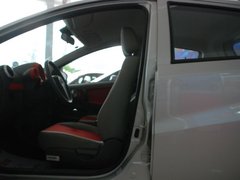2011款 1.0 手动 舒适型