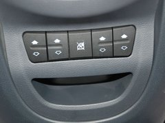 2011款 1.0 手动 舒适型