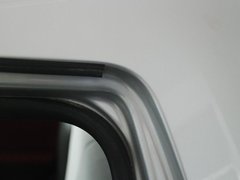 2011款 1.0 手动 舒适型
