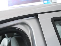 2011款 1.0 手动 舒适型