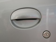 2011款 1.0 手动 舒适型