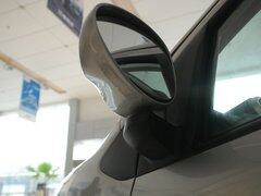 2011款 1.0 手动 舒适型