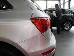 2011款 2.0TFSI 技术型 5座