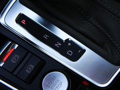 2011款 2.0TFSI 豪华型 5座