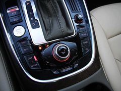 2011款 2.0TFSI 豪华型 5座