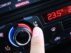 2011款 2.0TFSI 豪华型 5座