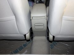 2011款 1.5L 手动 尊贵型